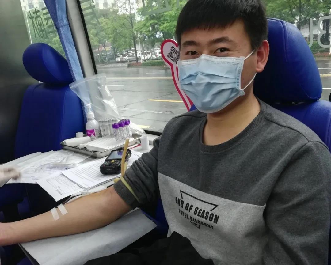 爱心献血，温暖中国，火博官方网站在行动！