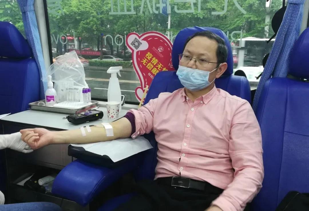 爱心献血，温暖中国，火博官方网站在行动！
